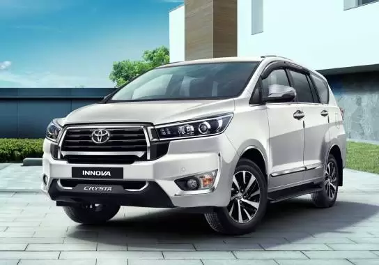 INNOVA CRYSTA